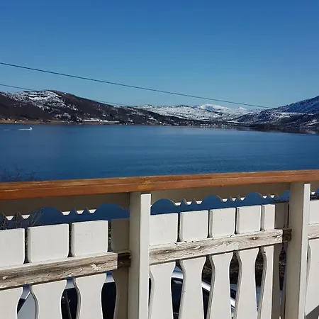 Nordmeerangler بيت للعطل Galnslåtta